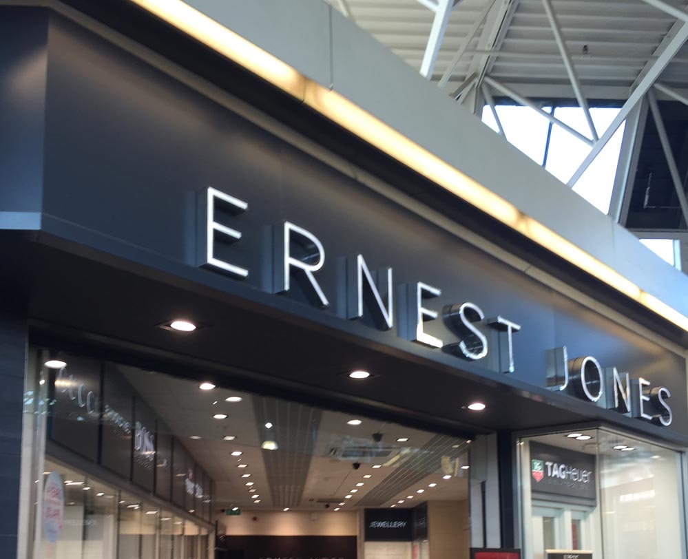 Ernest Jones Hempstead Valley Shopping Centre, Kent. Shop dine enjoy!
